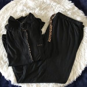 Gilligan & O’Malley Black Leopard Pajama Set